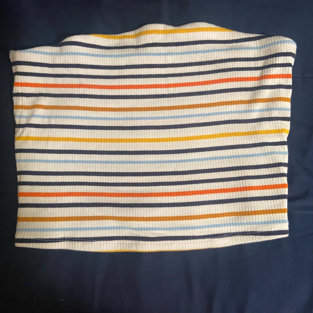 Color white, red, pink, orange, blue and yellow